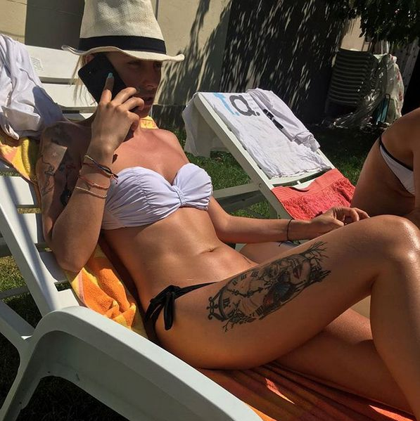 Alina Plugaru nu mai joacă în filme pentru adulți, însă pozează la fel de sexy. Cum arată acum blondina