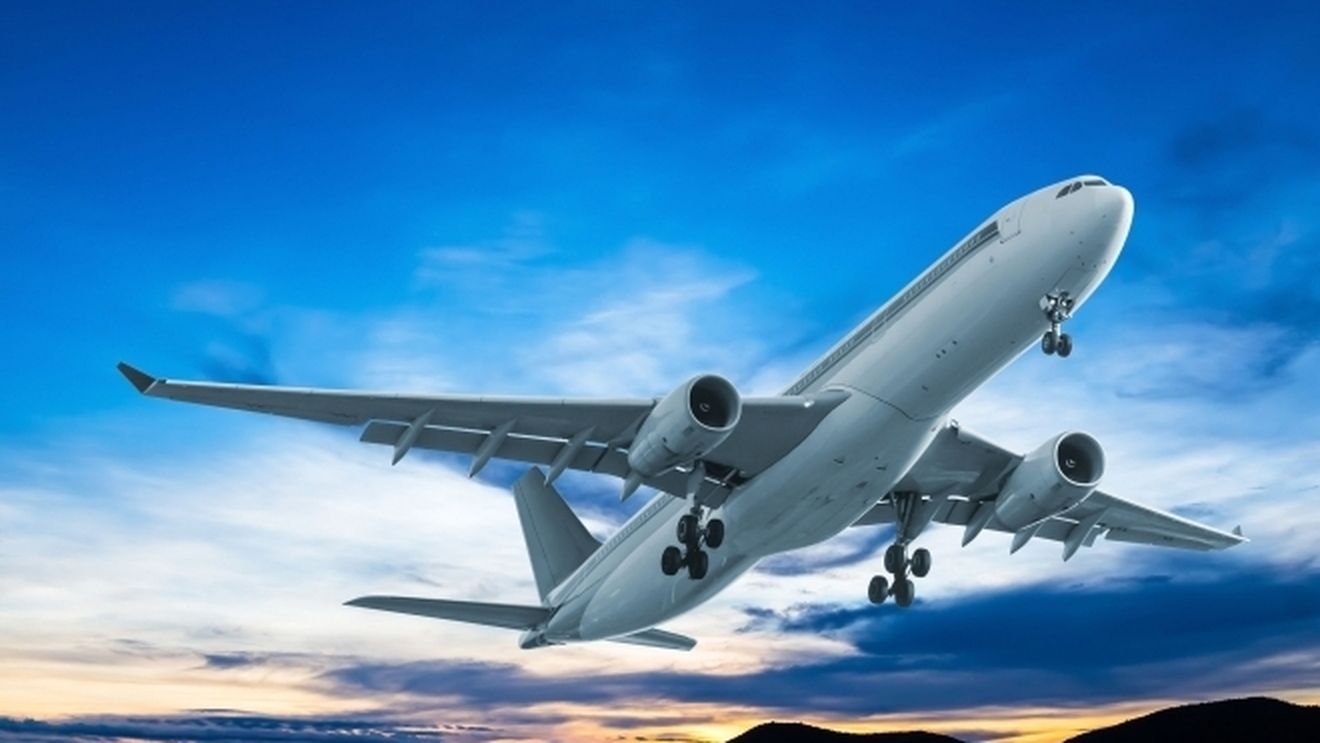 Companiile aeriene cer Uniunii Europene să introducă pașapoarte de vaccinare anti-COVID