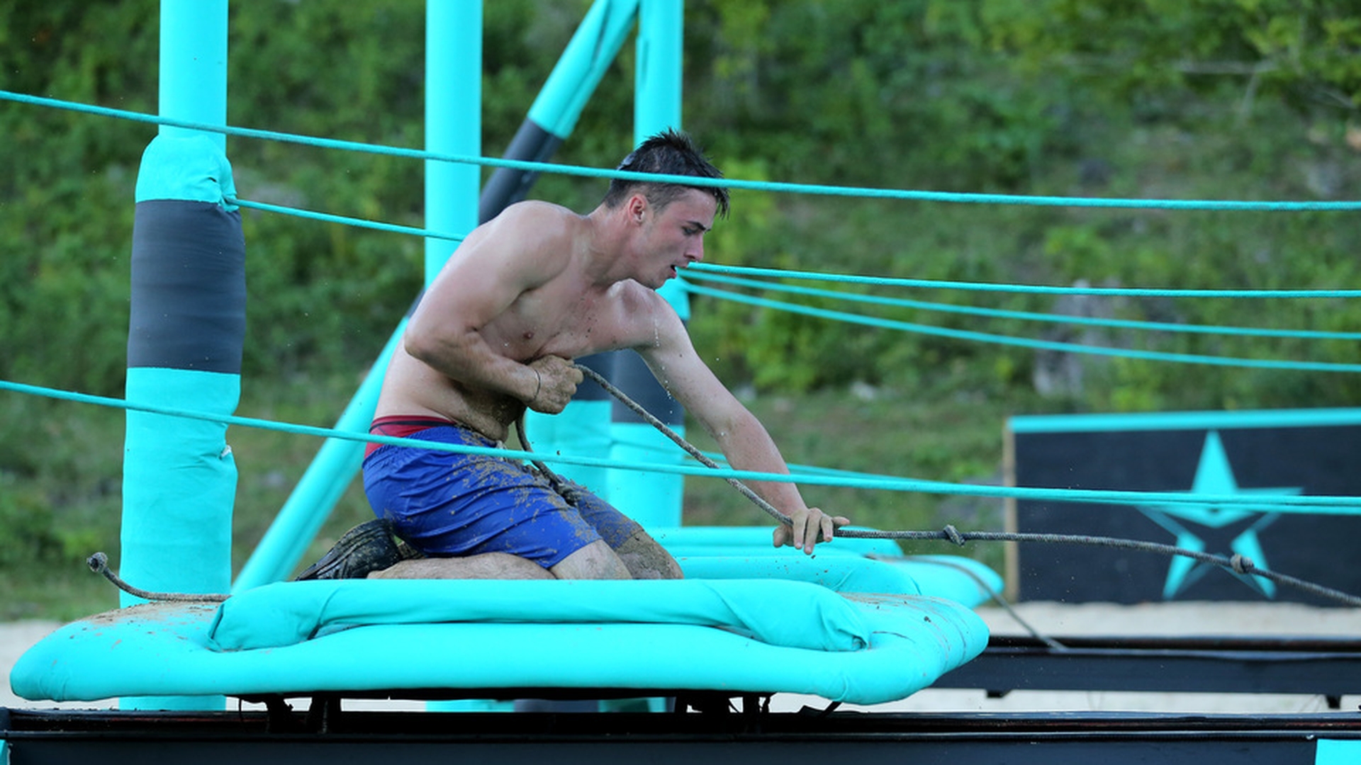 Exatlon 2018. Povestea tatuajelor războinicului Iulian Pitea, puștiul care l-a înfruntat pe What's Up
