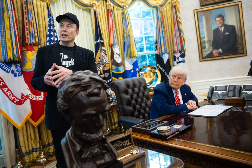 Elon Musk și Donald Trump
Foto: Profimedia