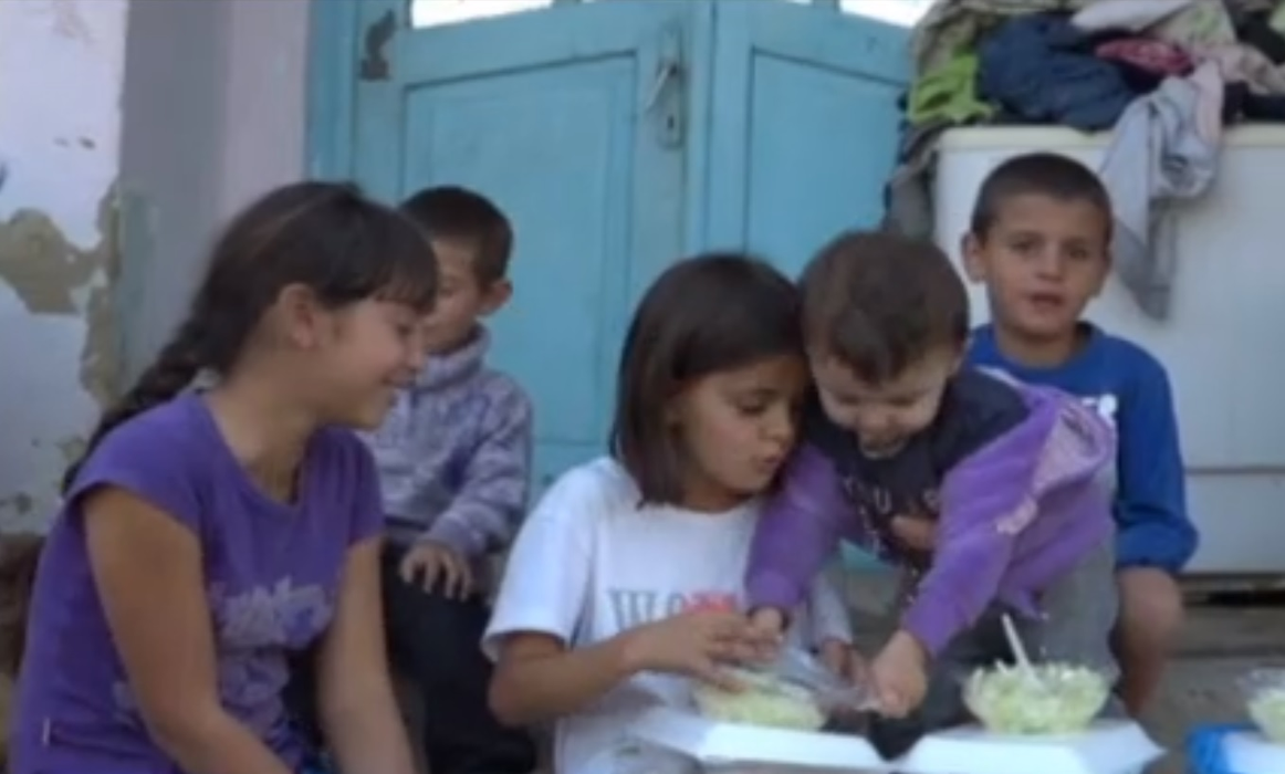 Un nou început pentru familia Roxanei, fetița de 9 ani din Vaslui care a impresionat milioane de români cu povestea ei de viață