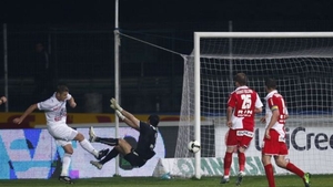 Gloria Bistrita a invins pe Dinamo cu 3-2: "cainii" bifeaza al treilea meci consecuriv fara victorie in Liga I!