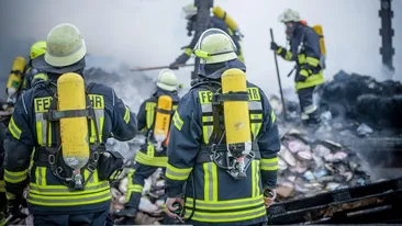 BREAKING | Ovidiu, un român de 36 de ani, se zbate între viață și moarte în urma unei explozii: ”L-am scos pe targă, nu era conștient”