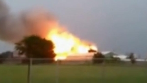 EXPLOZIE la o FABRICĂ din Texas! Cel puţin 60 de persoane au murit, iar alte sute au fost rănite