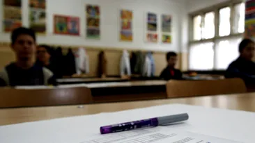 Evaluare NAŢIONALĂ 2017 ROMÂNĂ. Elevii de clasa a VIII-a dau proba la limba română