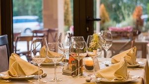 Ce a putut să facă un bărbat într-un restaurant, când i-a venit comanda. Toți au rămas cu gurile căscate