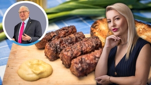 Câți mici trebuie să mănânci de 1 Mai, potrivit medicului Simona Carniciu. Neurochirurgul Vlad Ciurea lansează un avertisment pentru români