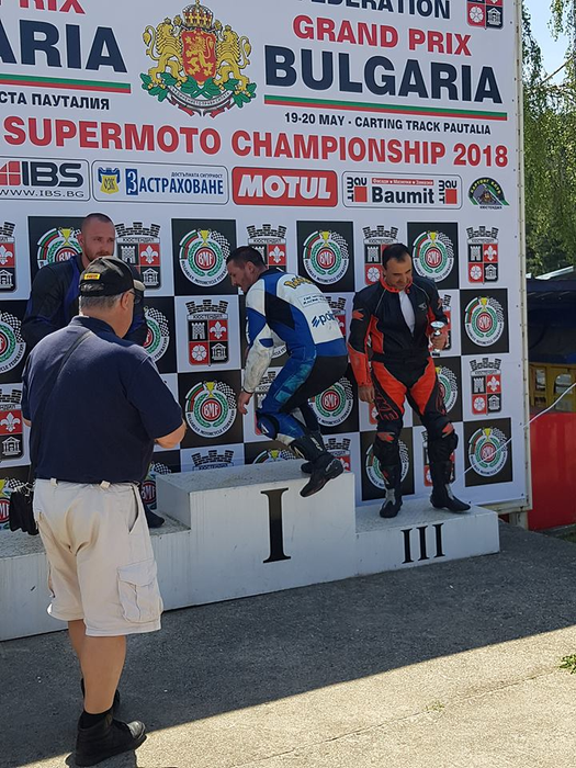 Povestea șoferului care a înființat… ”școala de campioni”!