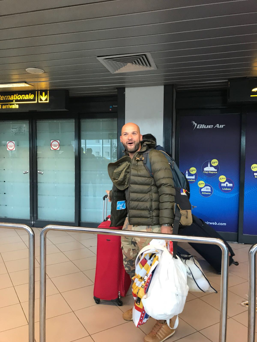 Liviu Vârciu şi Andrei Ştefănescu, cu ochii în lacrimi la revenirea în România. Cine i-a întâmpinat pe aeroport