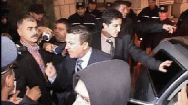 VIDEO Protestele de la Ministerul Finantelor continua si se vor extinde in toata tara! Angajatii din Educatie si Politie se aliaza cu finantistii