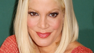 ACASA LA Tori Spelling! Va vine sa credeti ca s-a plictisit de vila ei de 2,65 milioane de dolari?