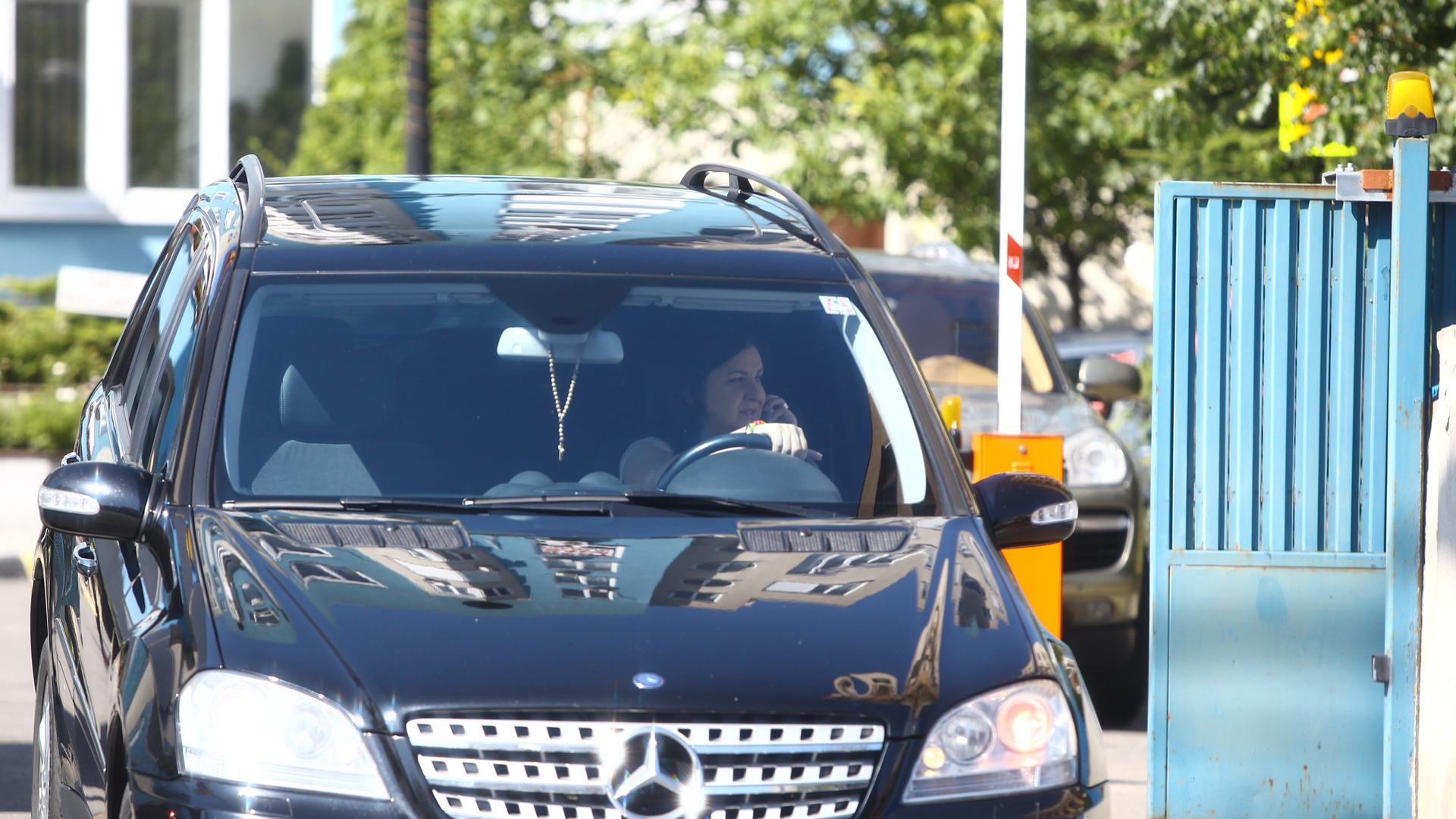 Regulile de circulatie nu-s pentru ea! Vezi cum si-a riscat Carmen Serban permisul de conducere!