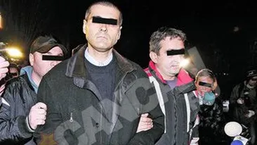 Teroristul din tramvaiul 41, incatusat de politie. Se excita cand le intepa cu acul