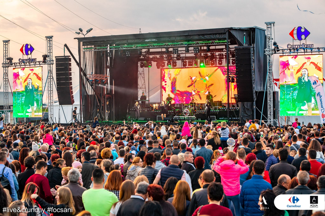 Andra Măruță, scene uluitoare în timpul concertului din Focșani! Ce i-au făcut cei din primul rând