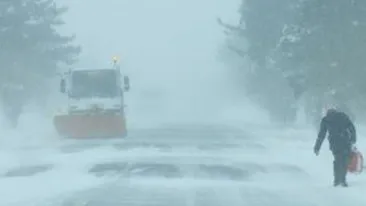 Un autobuz cu 27 de pasageri s-a rasturnat pe DN 71!