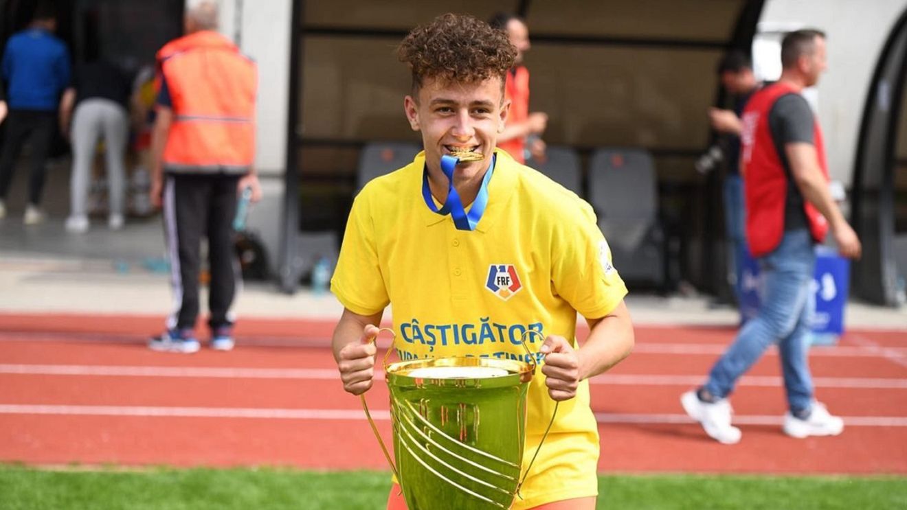 Mama lui Luca Manolache, noi dezvăluiri despre sănătatea fiului său: „Peste tot ne întrebau însă dacă a făcut vaccinul”