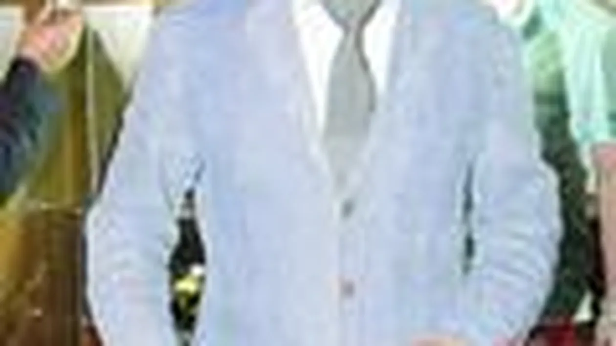 Marian Ionescu a vrut sa o cumpere pe Oana Sarbu cu 3.000 de lei