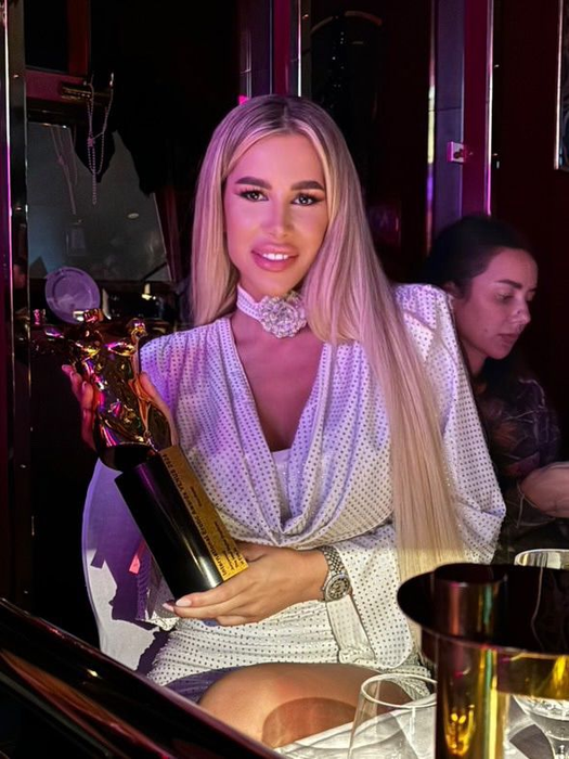 Ema Karter a fost emoționată la Berlin, după ce a coborât de pe scenă