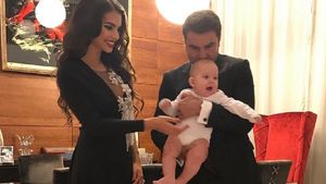 Imagini NEMAIVĂZUTE de la botezul lui Tiago! Reacţia adorabilă a fiului Sandrei cu Adi Mutu când a fost împărtăşit