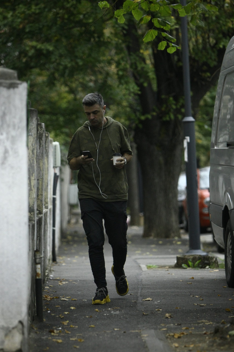 Divorțul pare să-l fi marcat pe Cornel