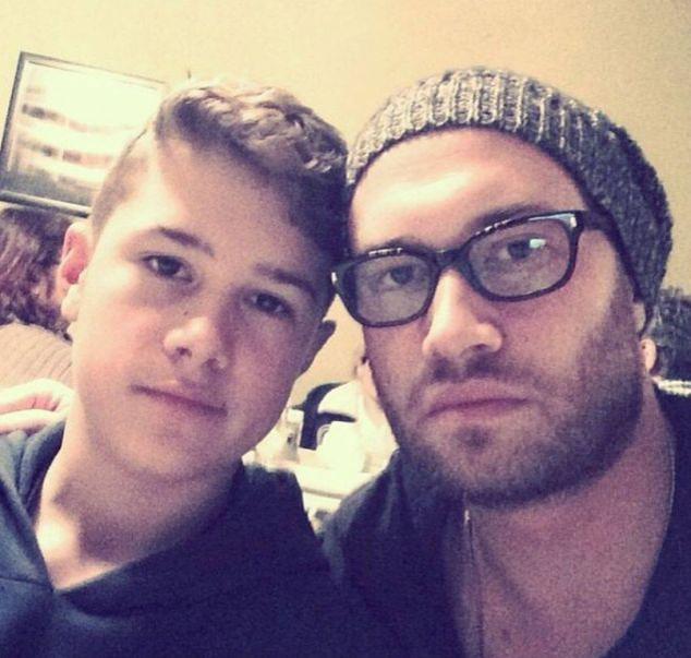 Mihai Bendeac, în culmea fericirii! Fratele său a absolvit astăzi liceul