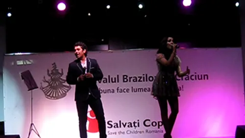VIDEO Andra a cantat cu Valentin Dinu la Festivalul Brazilor de Craciun!