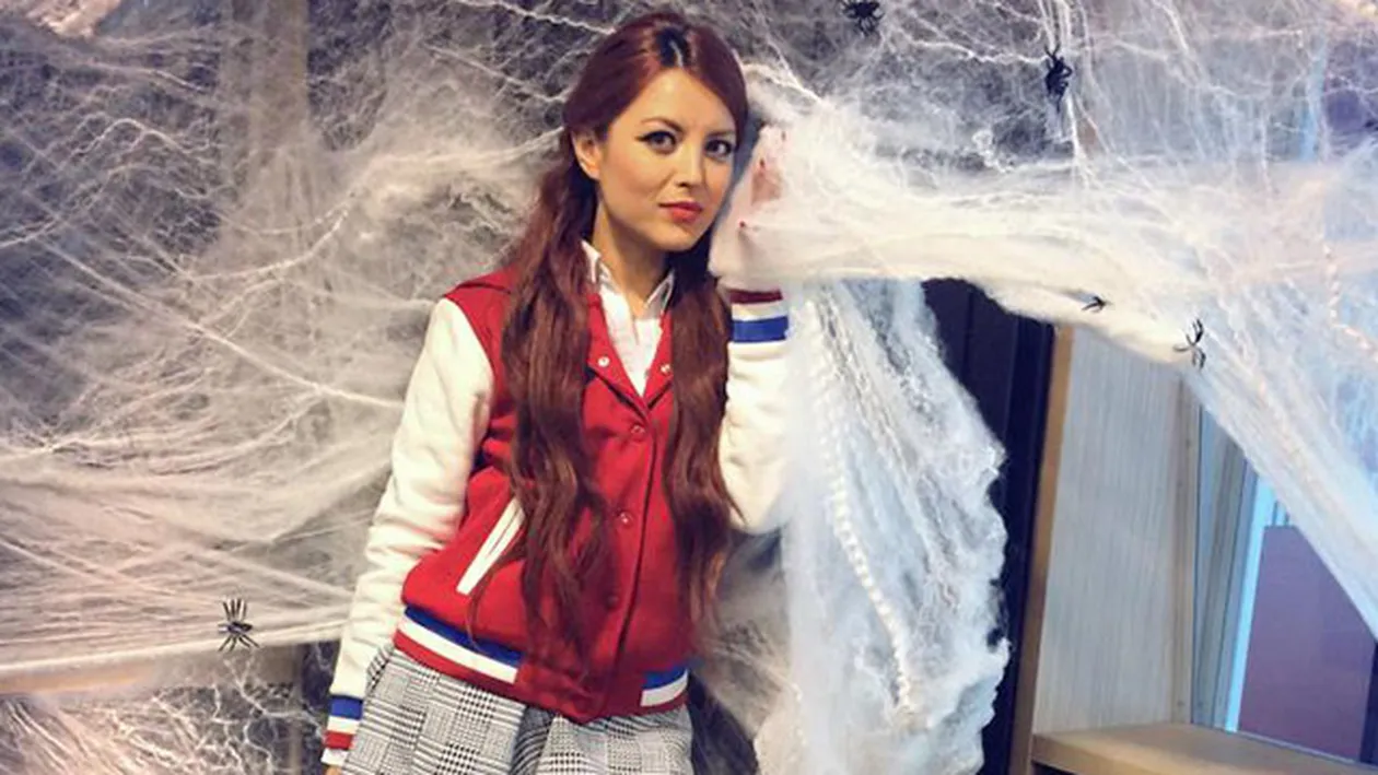 HOT! Elena Gheorghe a incins imaginatia barbatilor! Esti buna si...