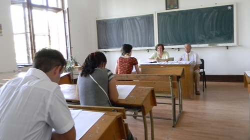 BAC 2014! Cele mai tari perle din lucrarile elevilor, in aceasta sesiune! "Oricum mori de foame cu cultura, ce dracu..."