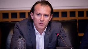 Guvernul a adoptat rectificarea bugetară pentru anul 2019. Câți bani au fost suplimentați pentru pensii și alocații