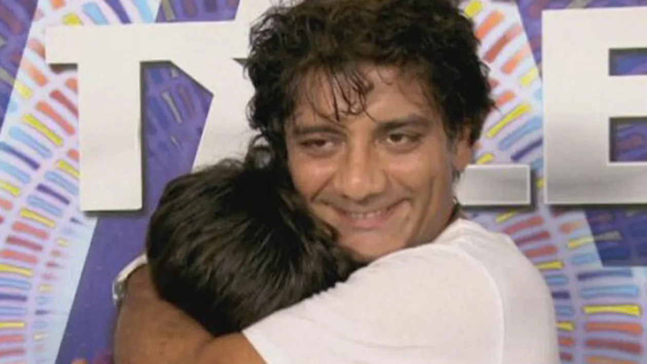 Băiatul lui Marius Mihalache vrea să demonstreze că e mai bun decât tatăl lui. Pustiul de 13 ani cântă dumnezeieşte la tobe