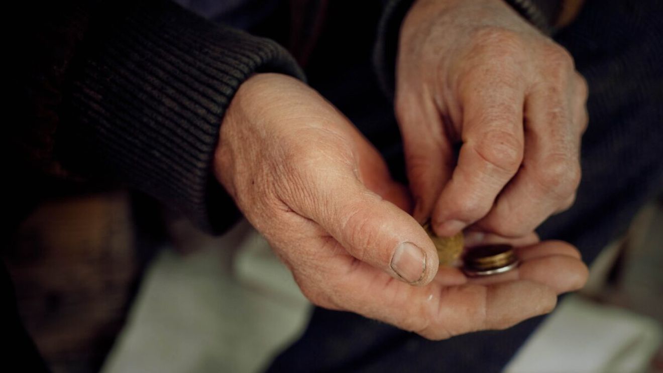 Ce se va întâmpla cu ajutorul de 800 de lei pentru pensionari. Cine îl va primi în 2026
