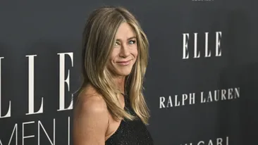 Dieta lui Jennifer Aniston. Ce alimente consumă celebra actriță ca să se mențină în formă la 57 de ani