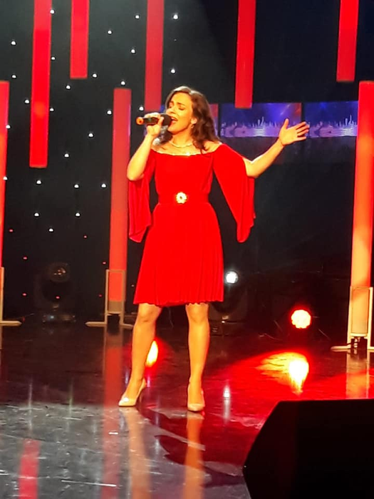 Raluca, ex-Angeles, prima apariție la TV alături de cei 5 copii! “Nu obișnuiesc să…”