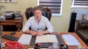 Scandalos. Primarul din Sîngeorz-Băi, susținut de fosta soție, după ce și-a batjocorit propria fiică