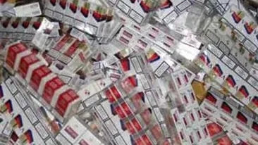 Politist de frontiera, prins cu aproape 600 de pachete de tigari de contrabanda