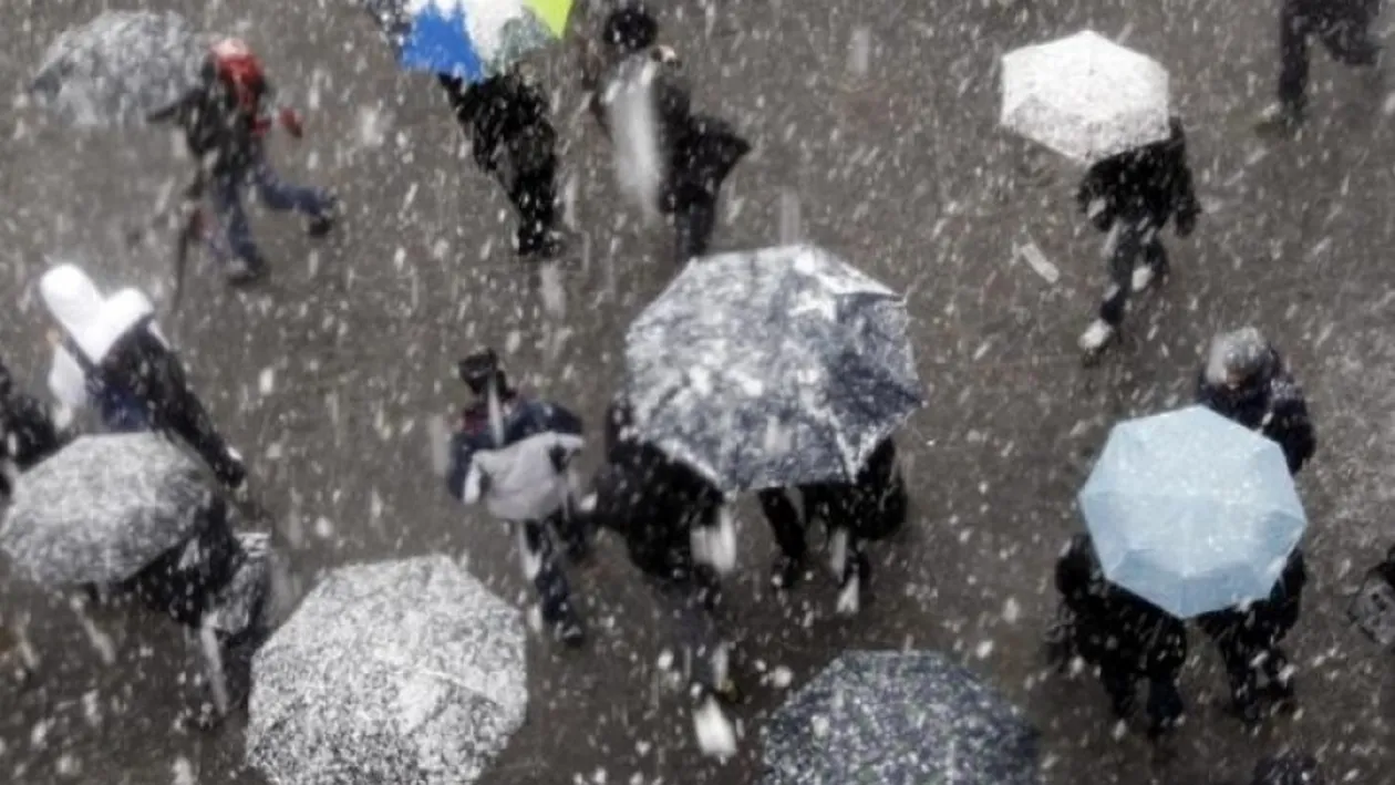 Ninsori şi ploi în acest weekend. În sud şi în sud-est, ciclonul NUMA va...