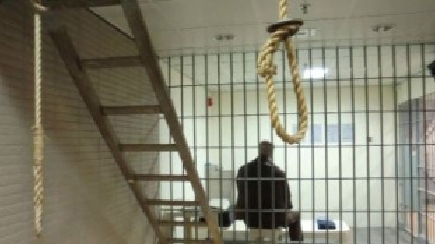 S-a ştrangulat în arestul poliţiei! A ameninţat că se omoară şi s-a ţinut de cuvânt! Vezi cum a fost posibil