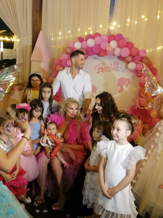 Sânziana Buruiană, super sexy la botezul fiicei sale / Sursă foto: Cancan