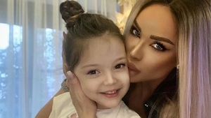 Ce a făcut Bianca Drăgușanu, la întoarcerea din Marbella. Cum și-a împăcat fiica, după absența de câteva zile