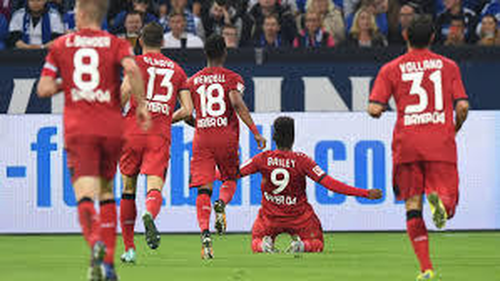Dueluri tari în Bundesliga! Programul etapei şi clasamentul în Germania! 