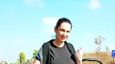 Ocupata cu tripletii, Luciu are o zi de rasfat pe saptamana! Iese din casa doar vinerea