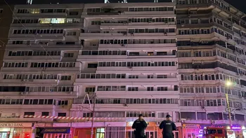 Cum arată acum apartamentul din Galați lovit de dronă. Locuința a fost distrusă