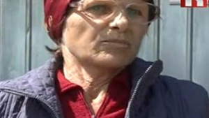 Sexy-violatoarea din Tulcea, data-n gat de mama ei: "Este foarte violenta, foarte violenta. Pe mine m-a batut, pe tatal asta de-al doilea l-a batut"