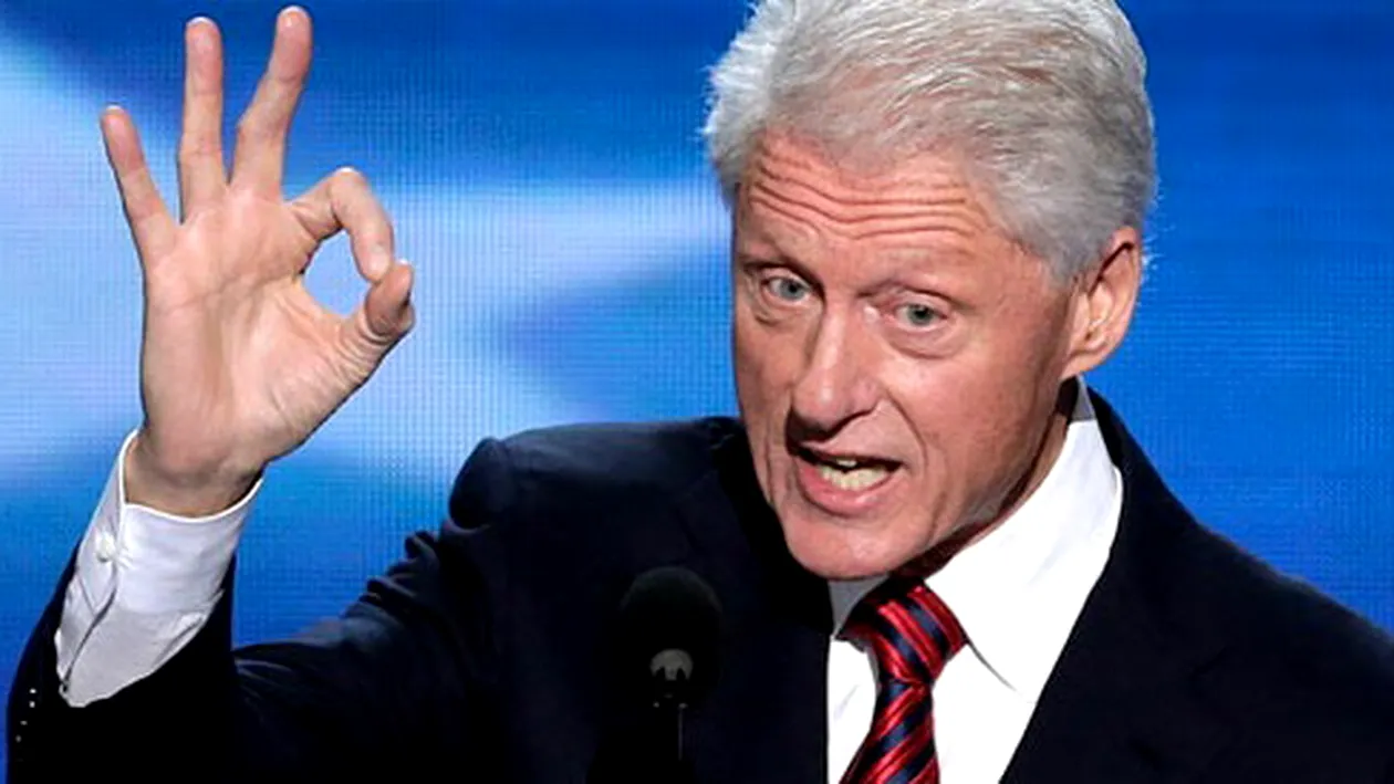 Bill Clinton, prins cu DOUA prostituate! Toata America e in stare de soc! Imagini UNICE surprinse de paparazzi
