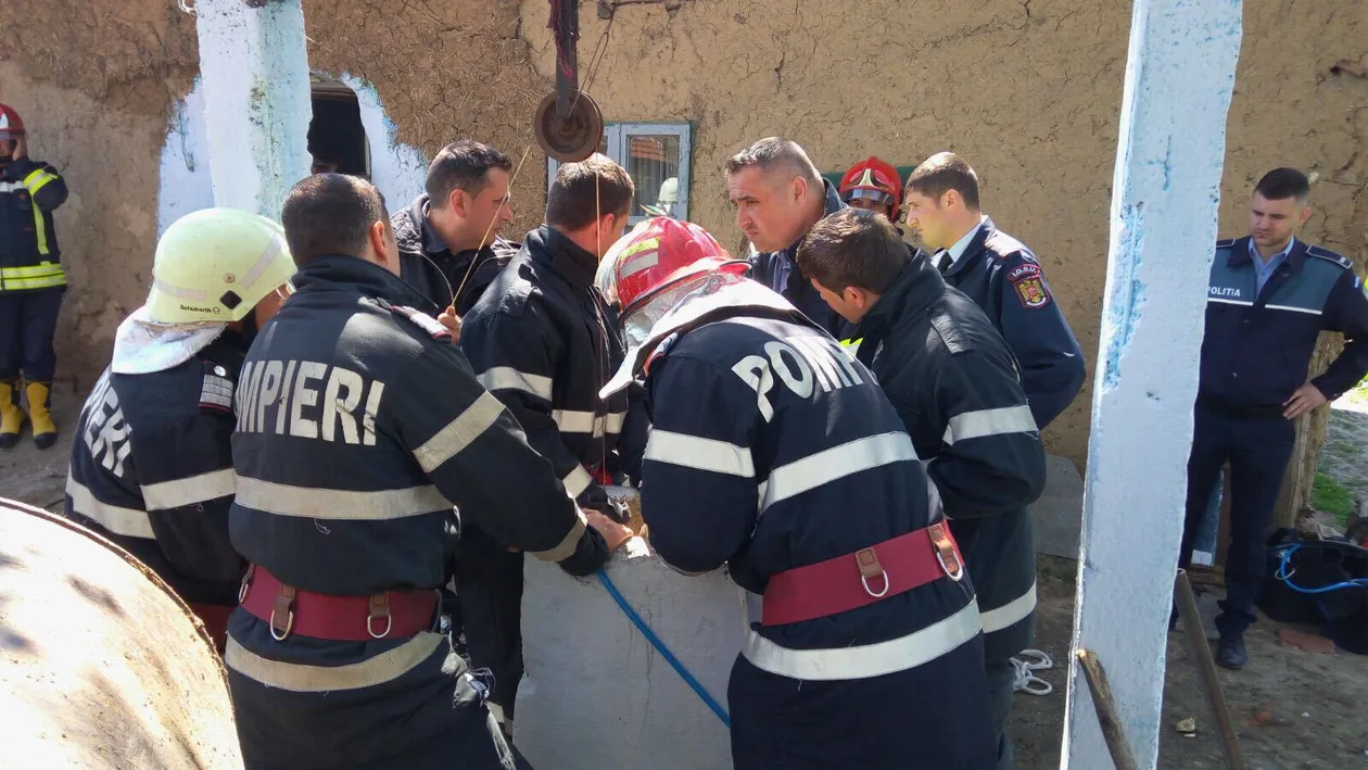 DĂNUŢ, copilaşul căzut în fântână, a fost detubat şi respiră singur!