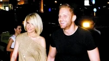 Noul iubit face dezvaluiri cutremuratoare despre starea in care se afla fosta sotie a artistului in urma cu cateva luni. La un pas de sinucidere din cauza lui Jorge