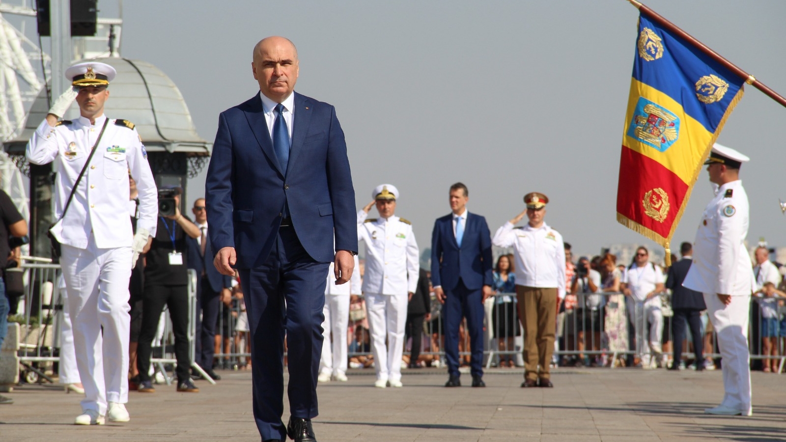 Ilie Bolojan, huiduit la Ziua Marinei! Nicușor Dan a refuzat să participe