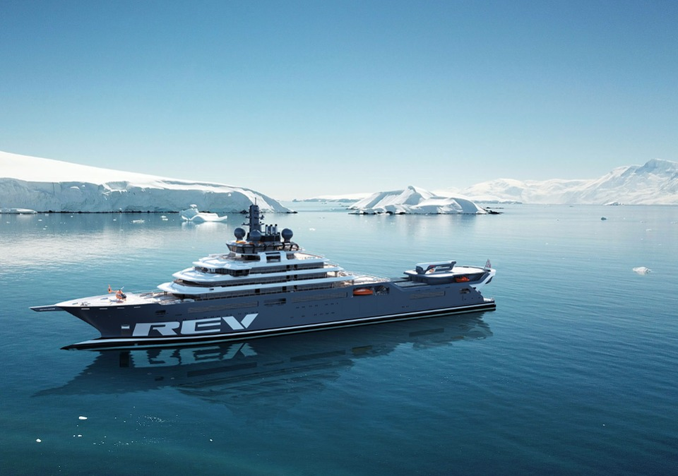 ”Rev Ocean” măsoară 600 de metri și a fost construit în România