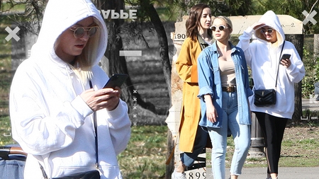 Alexandra Stan are ”tabieturi” de mega-vedetă… S-a camuflat la plimbarea cu fetele prin parc!