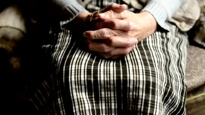 Teama de îmbătrânire ar putea accelera procesul biologic al înaintării în vârstă, arată un studiu